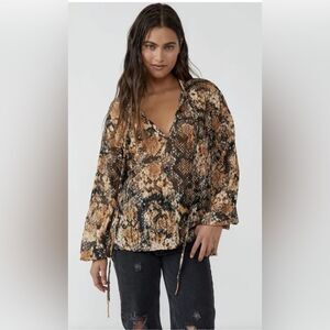 NWOT Free People Womens Small Out For The Night Long Sleeve Top in Snake Combo